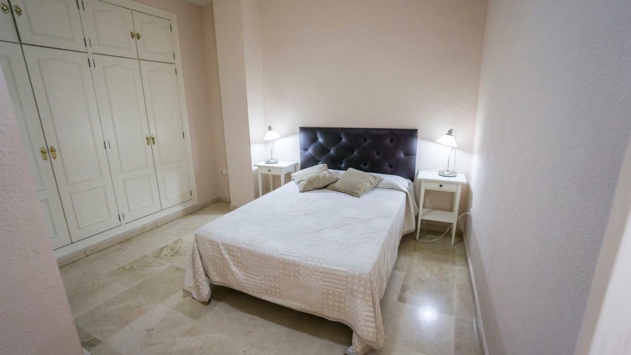 Rentalsevilla Cano Y Cueto Ii Appartement